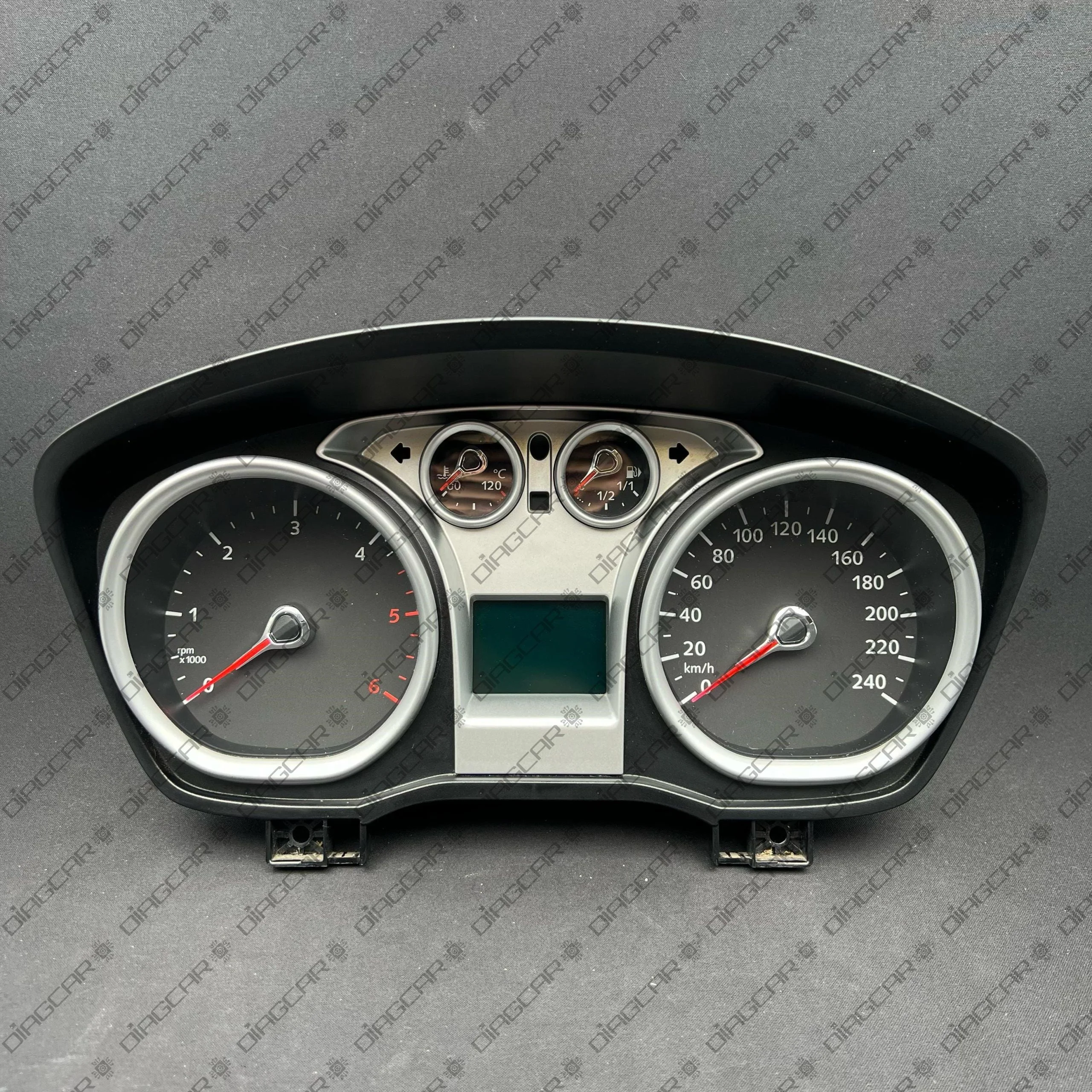 FORD FOCUS 2007 8V4T-10849-GE MCU MC9S12XHZ512 1M80F FOTO CARCASA FRONTAL by DIAGCAR FORD FOCUS 2007 8V4T-10849-GE MCU MC9S12XHZ512 1M80F FOTO CARCASA FRONTAL by DIAGCAR