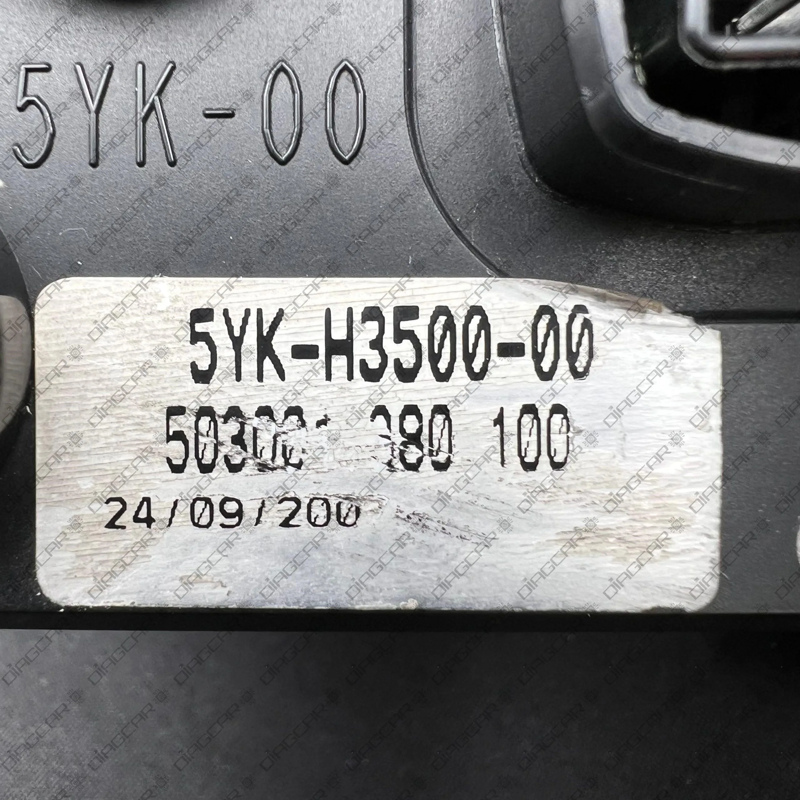 YAMAHA MT03 2009 660cc 35,3kw 5YK-H3500-00 EEPROM 24C04 FOTO ETIQUETA by DIAGCAR